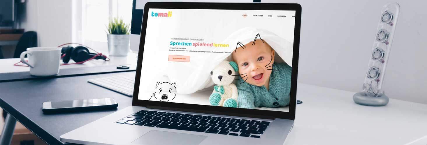 Der Shop tomali.de auf einem Notebook